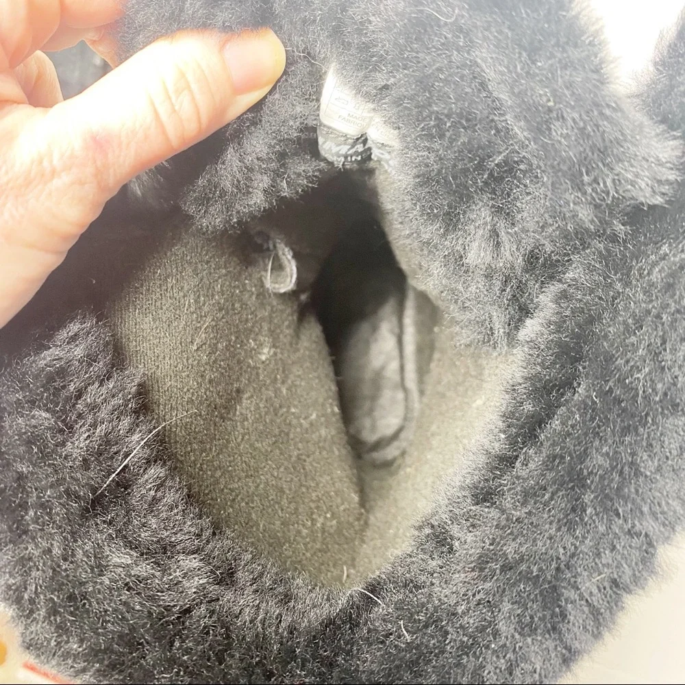 The North Face Abby III Waterproof Snow Boots Black Faux Fur Suede 8.5 - Picture 13 of 13